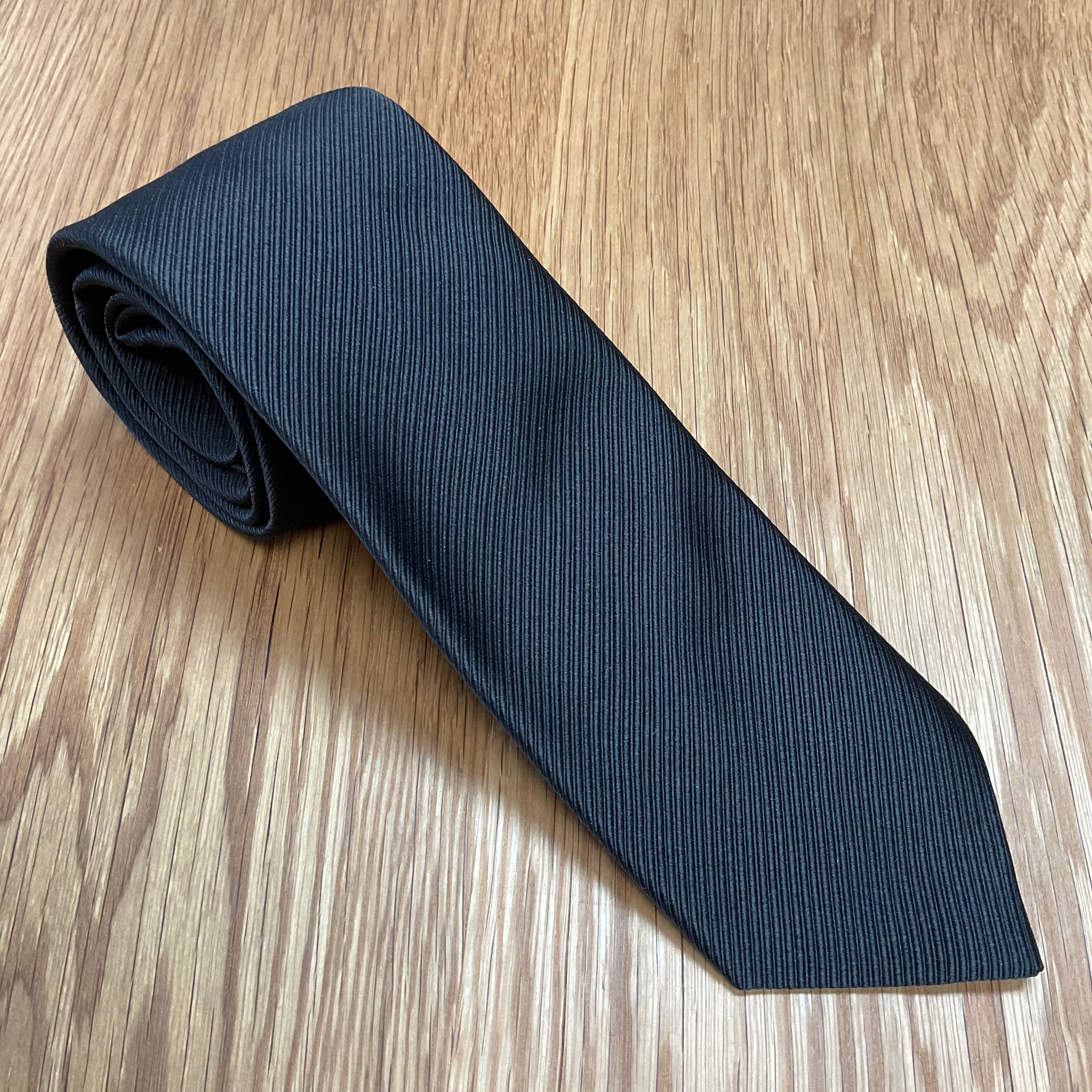 Black Solid Twill Silk Tie David Donahue