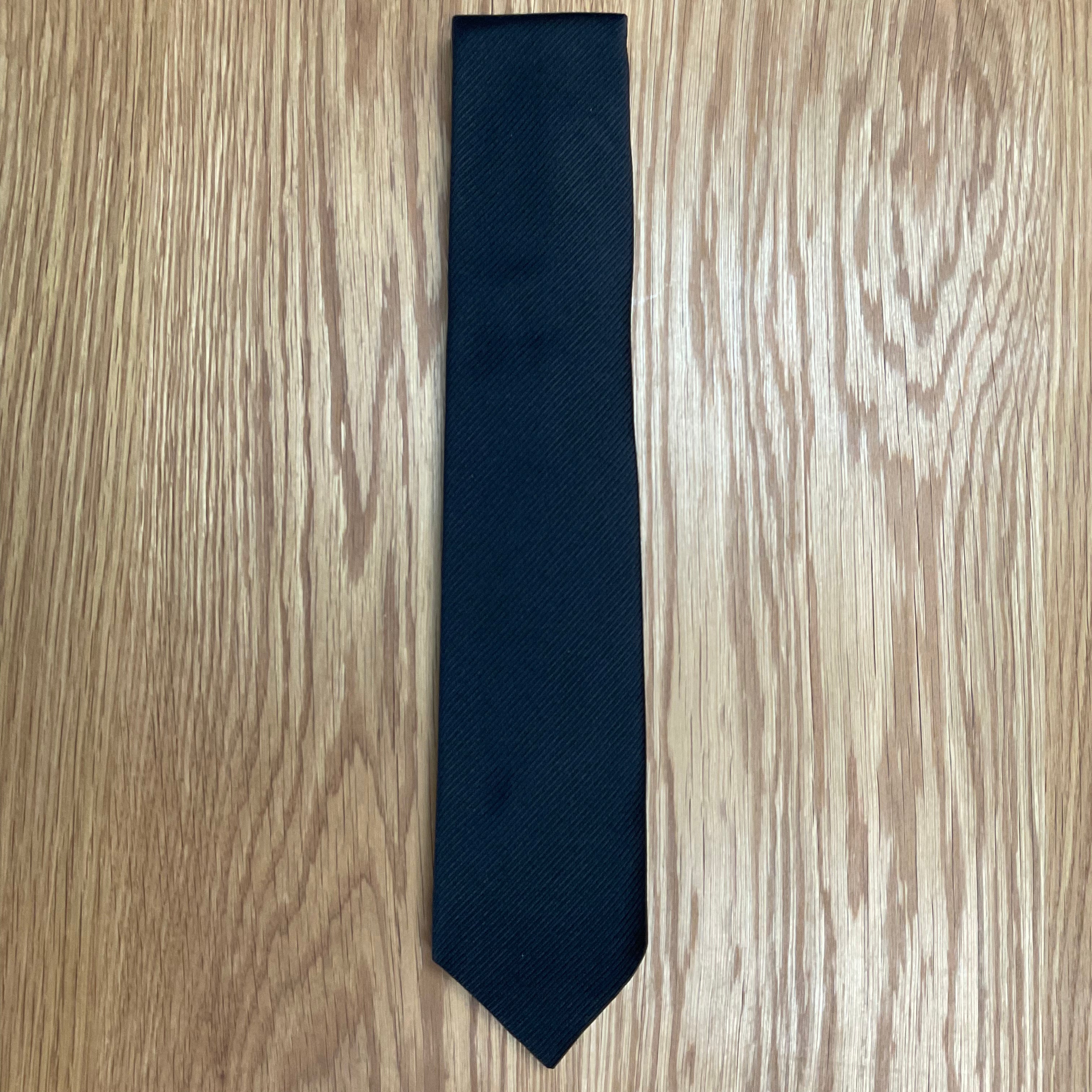 Black Solid Twill Silk Tie David Donahue