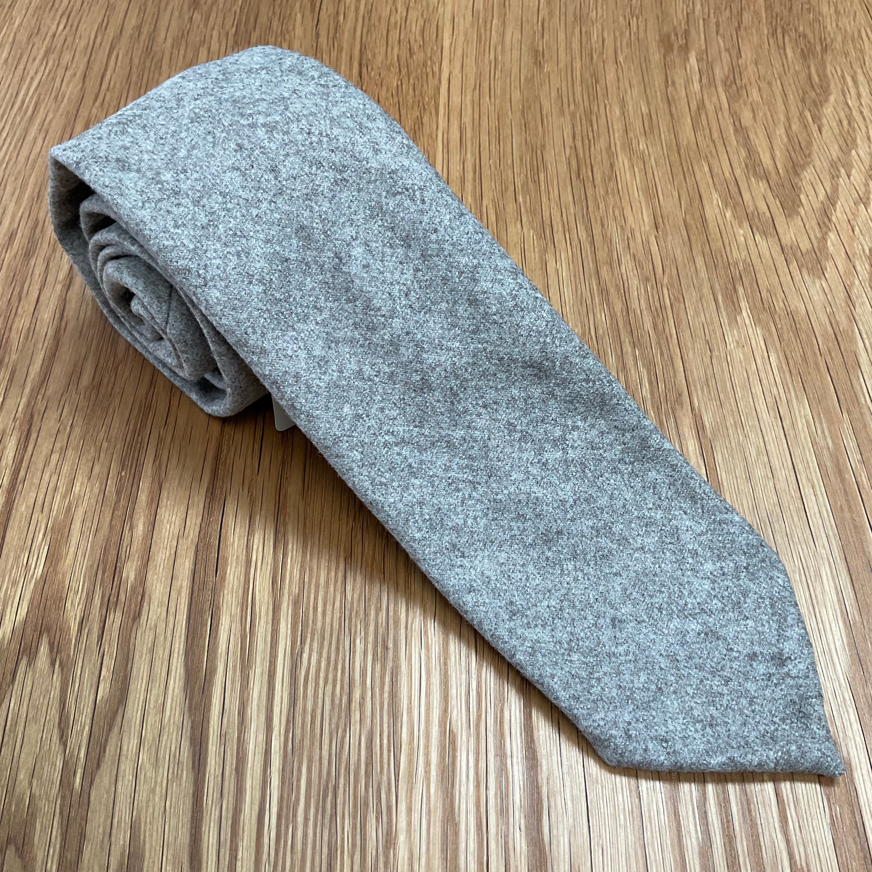 Heather Gray Wool Neck Tie Q. Contary
