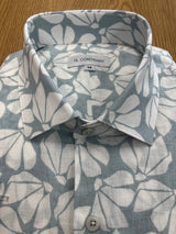 Linen Blue White Leaf Print Short Sleeve Shirt | Q. Contrary