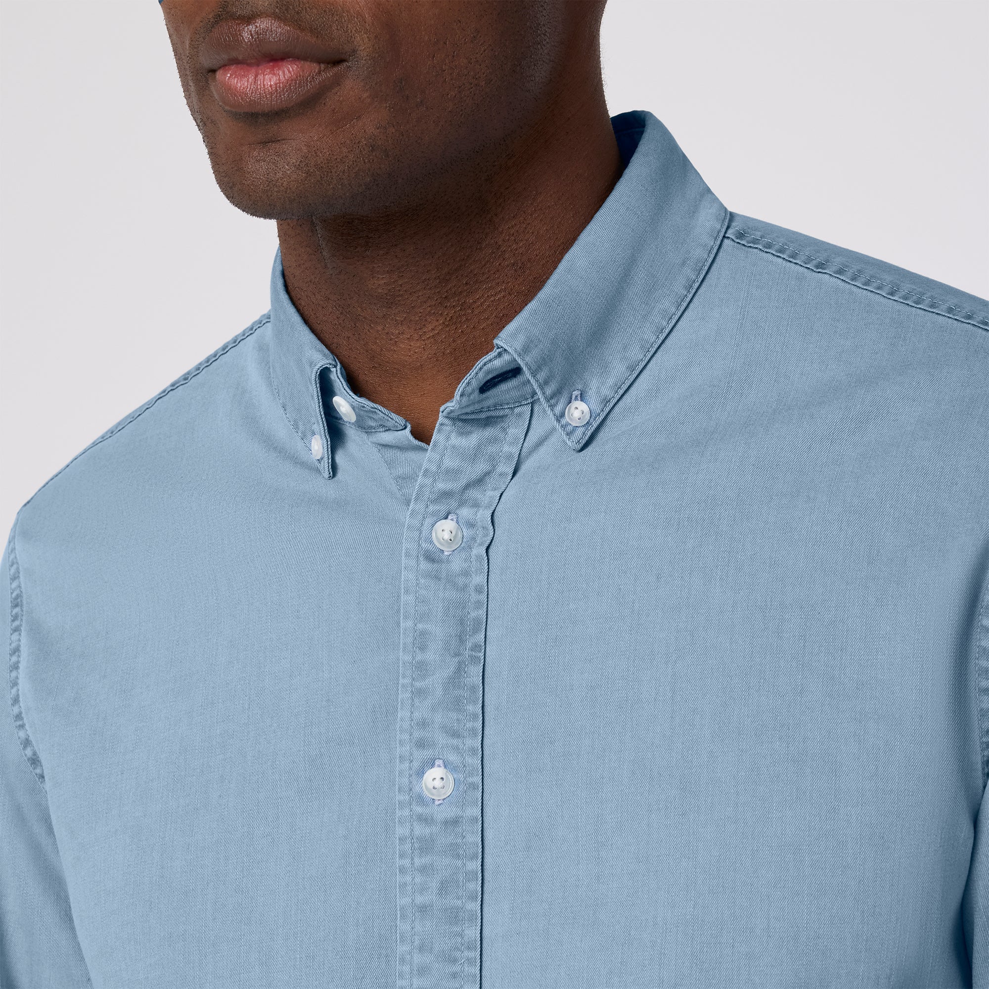 Nash Chambray Light Wash Denim Shirt Mizzen+Main