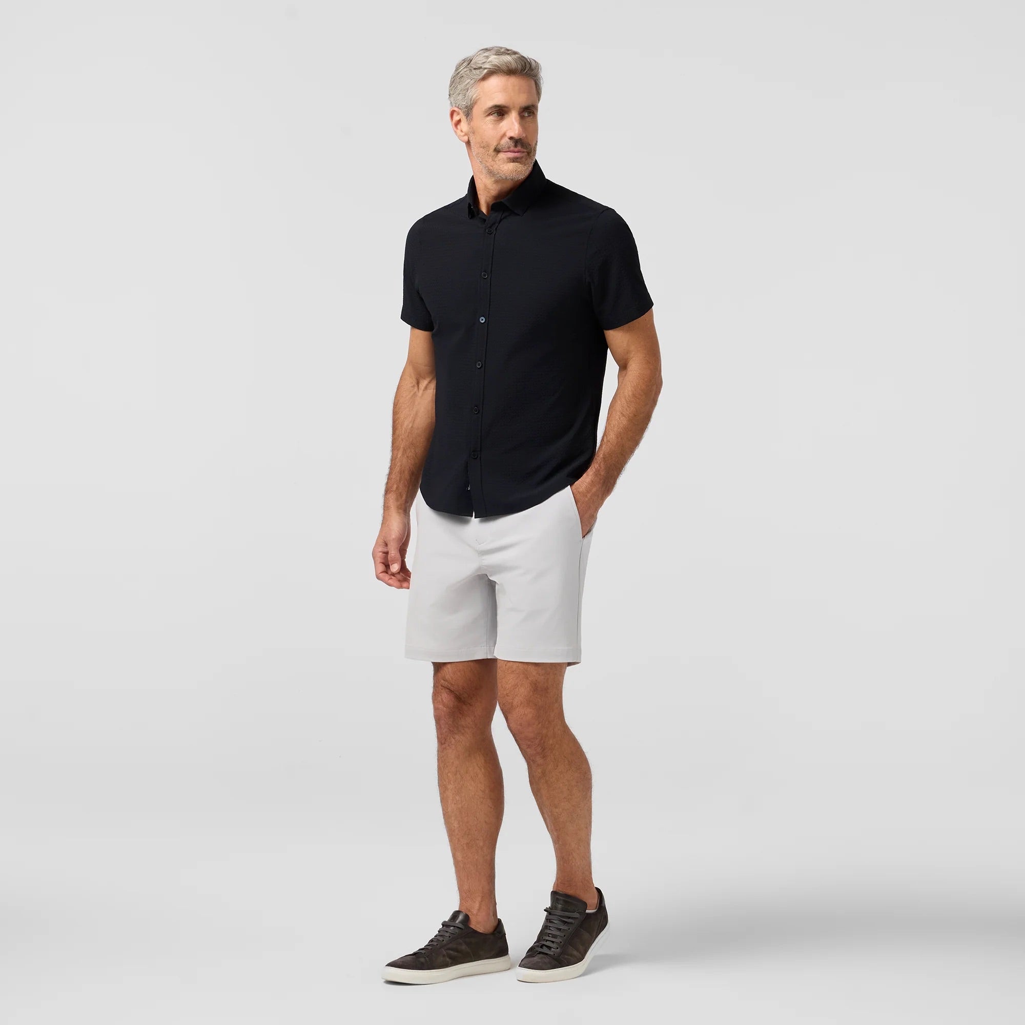 Porter Short Sleeve in Black by Mizzen+Main