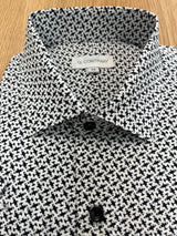 Airplane Crinkle Print Short Sleeve Shirt | Q. Contrary