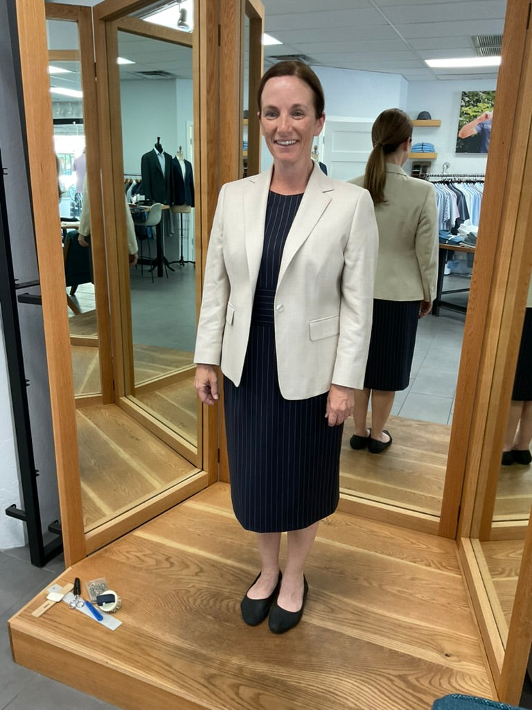 Womens_Custom_Suit_Q._Contrary_2_984eb408-7b16-48d1-a476-63529396405f.jpg