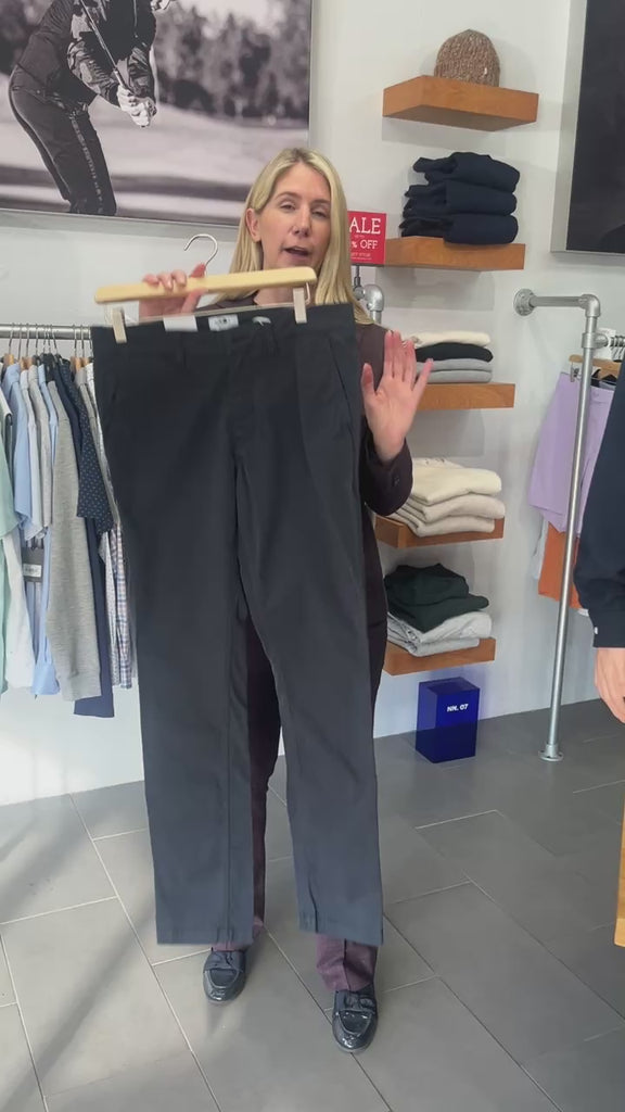 Marco pant front in Navy Blue