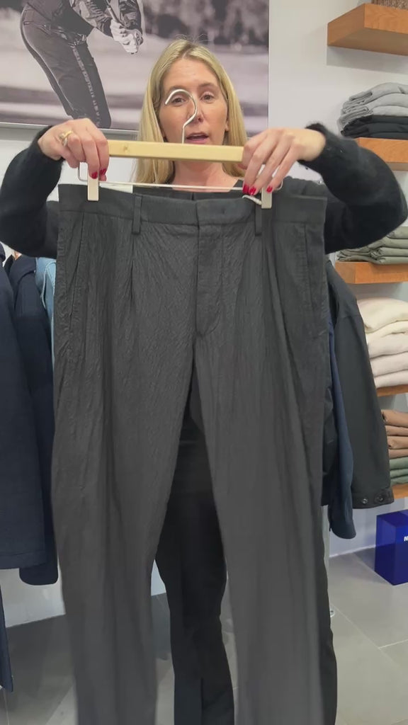 Bill Seersucker Pant in Black by NN.07