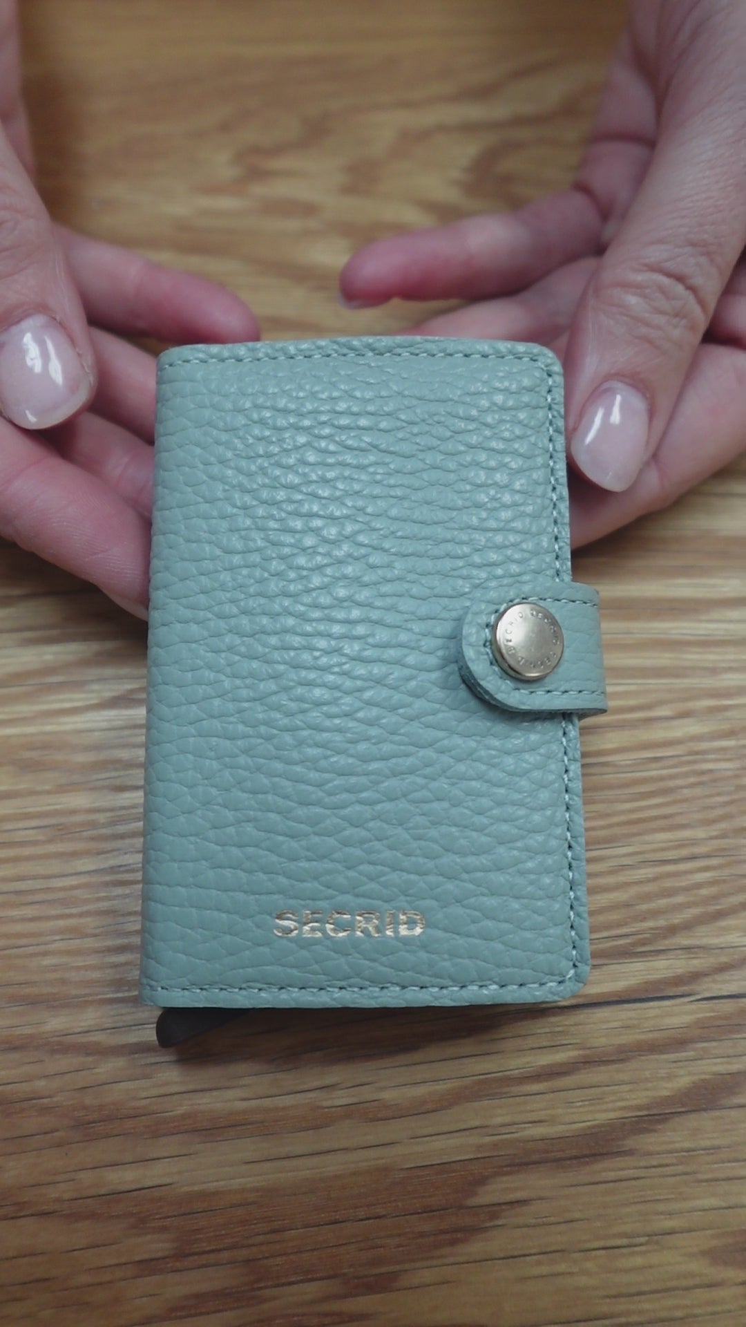 Secrid Slimwallet Pebble Sea Green