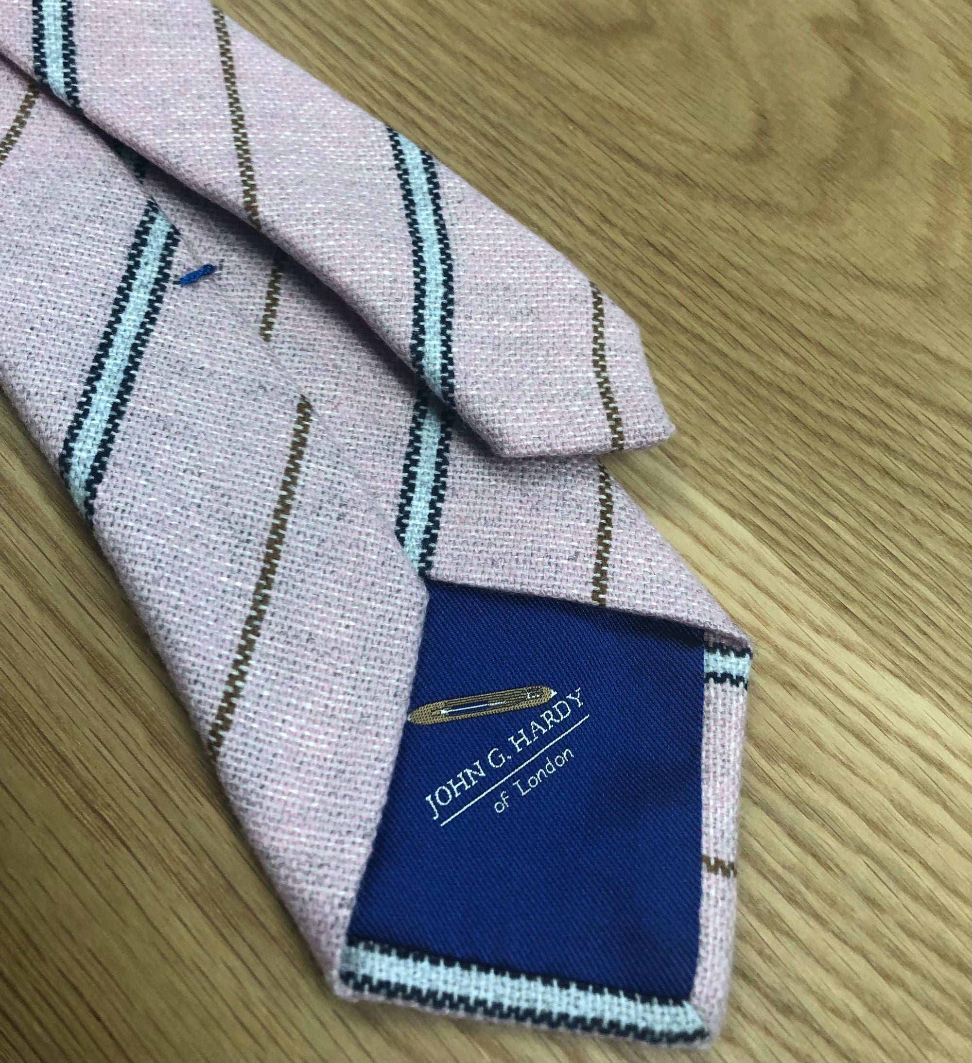 Soft Knit Stripe Tie Pink