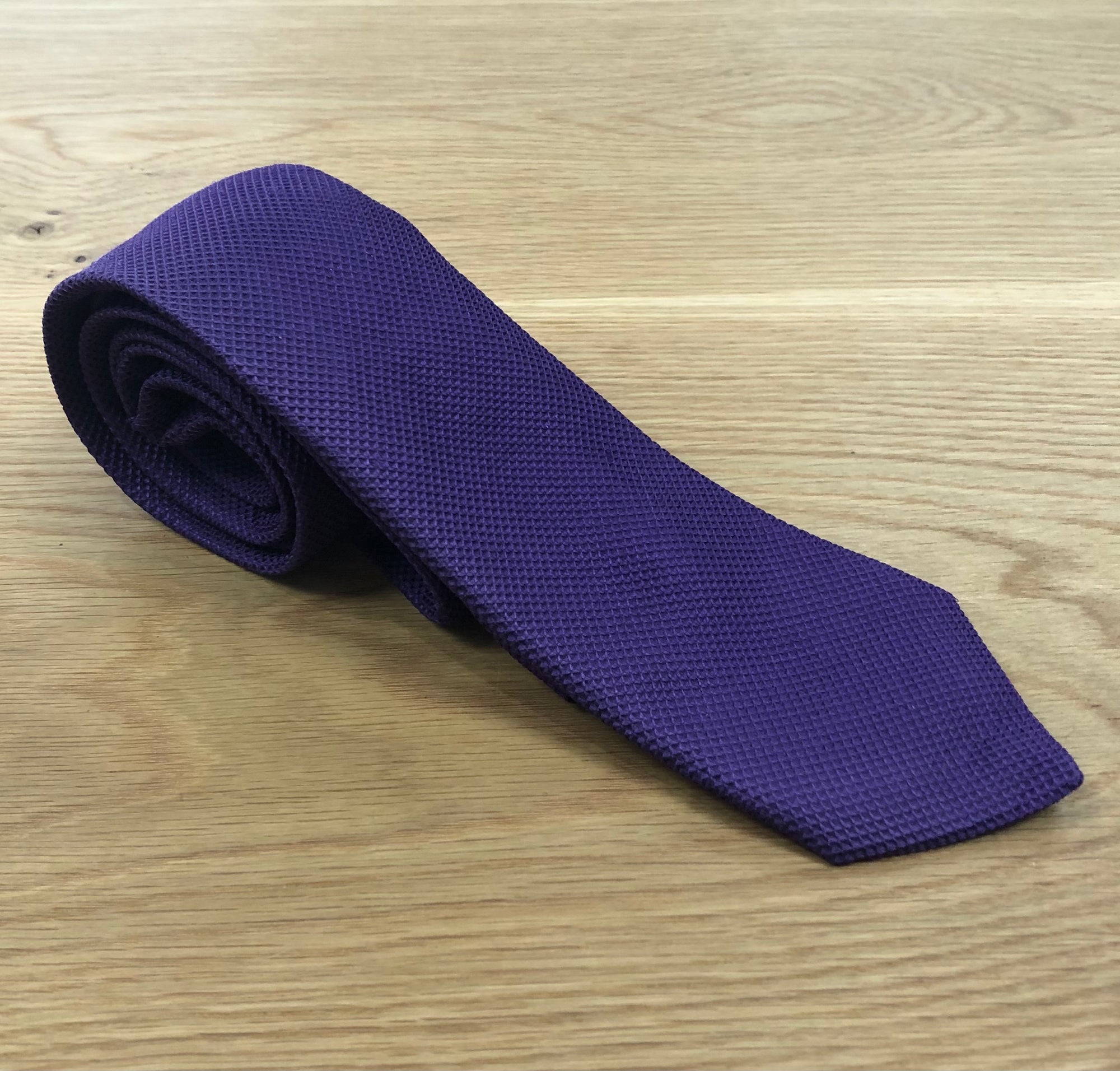 Solid Textured Slik Tie Purple